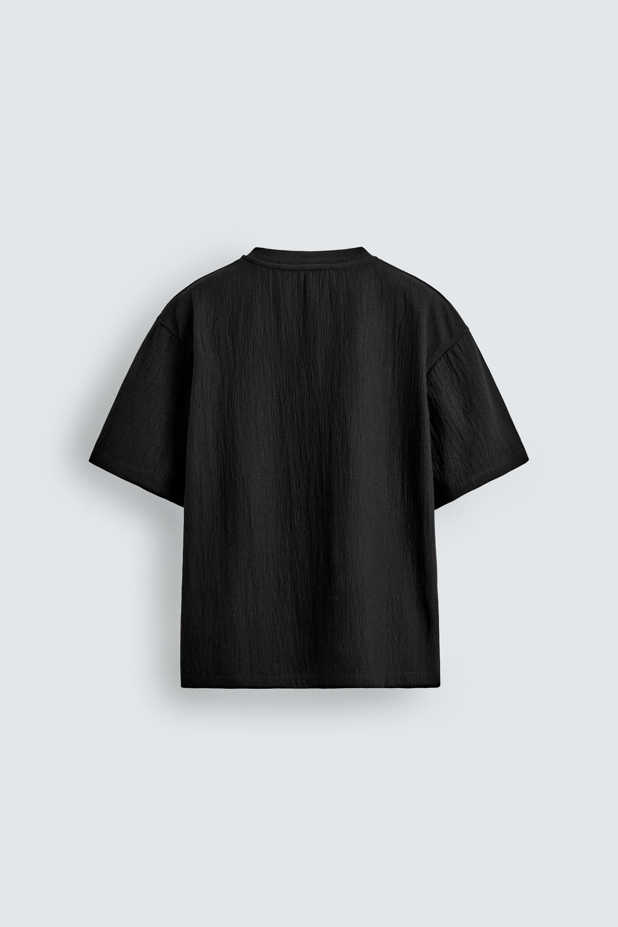 RELAXED FIT TEXTURED T-SHIRT